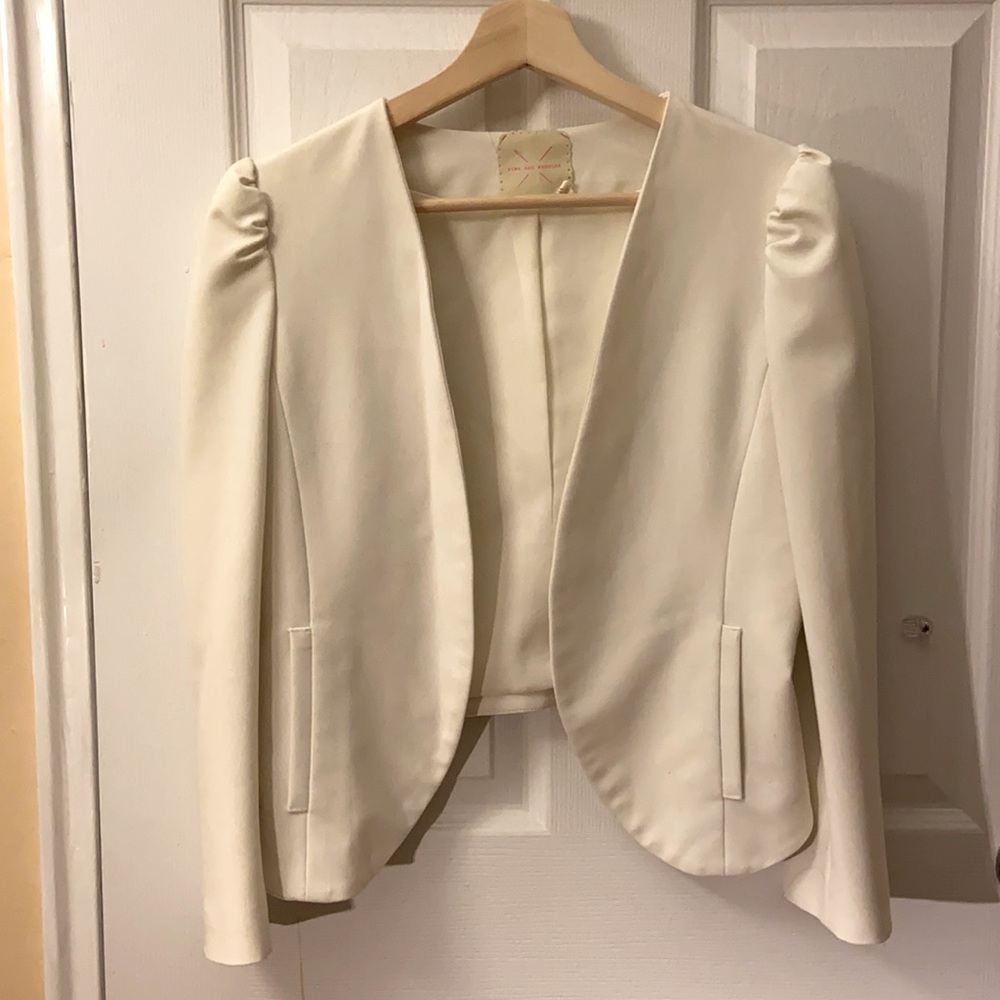 White Cropped Blazer